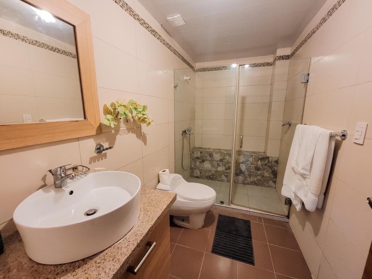 Marbella Towers Beachfront 2 Bedrooms Juan Dolio Εξωτερικό φωτογραφία