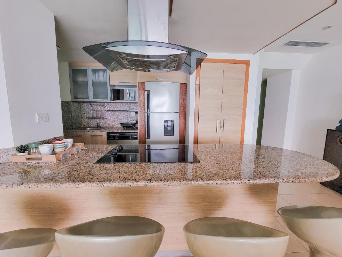 Marbella Towers Beachfront 2 Bedrooms Juan Dolio Εξωτερικό φωτογραφία